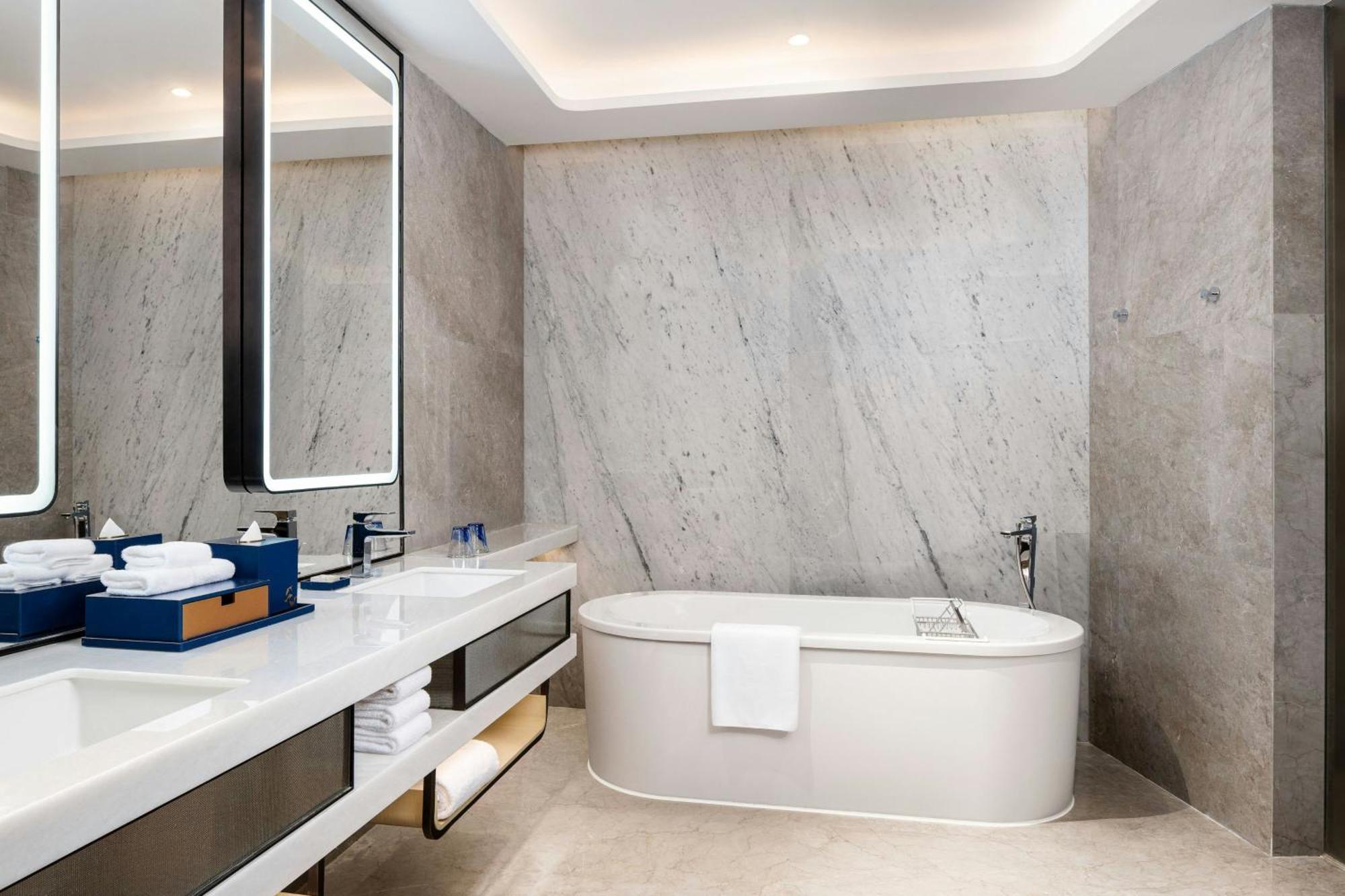Renaissance Zhuhai Hotel Buitenkant foto